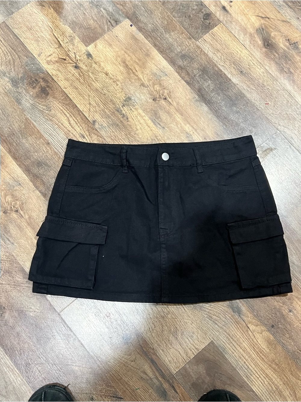 SHEIN Black Cargo Pocket Mini Skirt